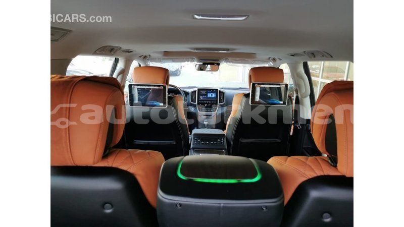 Big with watermark toyota land cruiser ahal import dubai 1483