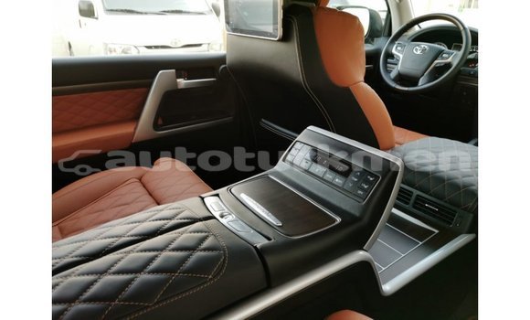 Buy Import Toyota Land Cruiser Black Car in Import - Dubai in Ahal Buy Import Toyota Land Cruiser Black Car in Import - Dubai in Ahal