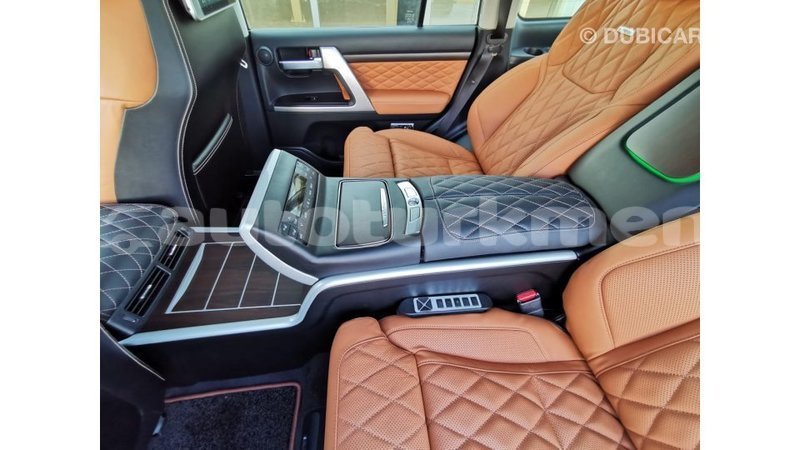 Big with watermark toyota land cruiser ahal import dubai 1483