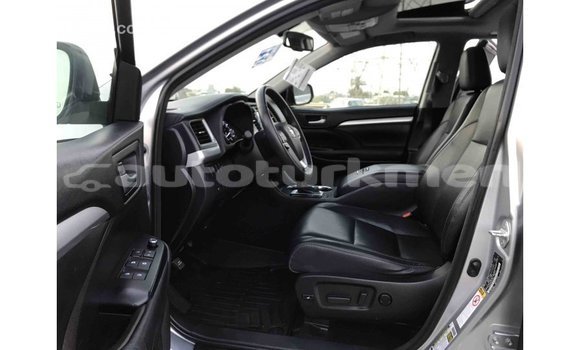Buy Import Toyota Highlander Other Car in Import - Dubai in Ahal Buy Import Toyota Highlander Other Car in Import - Dubai in Ahal