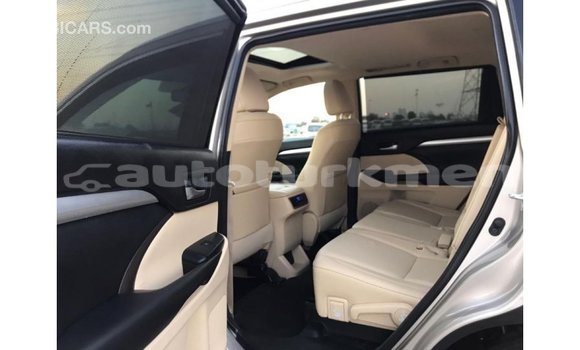 Buy Import Toyota Highlander Other Car in Import - Dubai in Ahal Buy Import Toyota Highlander Other Car in Import - Dubai in Ahal