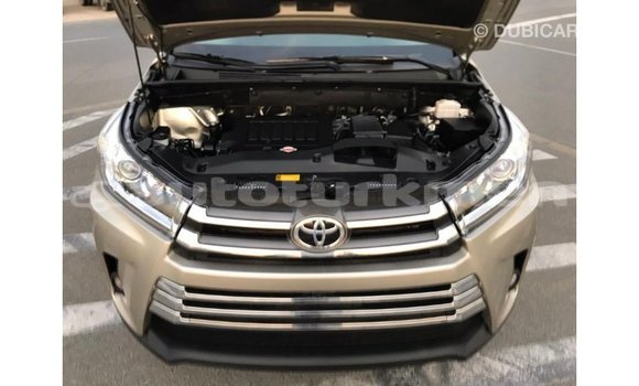 Buy Import Toyota Highlander Other Car in Import - Dubai in Ahal Buy Import Toyota Highlander Other Car in Import - Dubai in Ahal