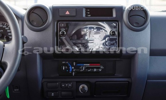 Buy Import Toyota Land Cruiser White Car in Import - Dubai in Ahal Buy Import Toyota Land Cruiser White Car in Import - Dubai in Ahal