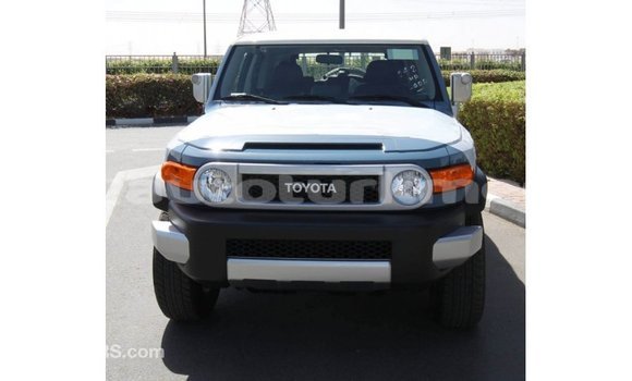 Buy Import Toyota FJ Cruiser Blue Car in Import - Dubai in Ahal Buy Import Toyota FJ Cruiser Blue Car in Import - Dubai in Ahal