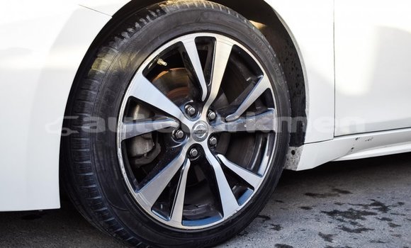 Buy Import Nissan Maxima White Car in Import - Dubai in Ahal Buy Import Nissan Maxima White Car in Import - Dubai in Ahal