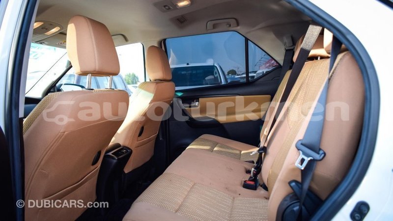 Big with watermark toyota fortuner ahal import dubai 1552