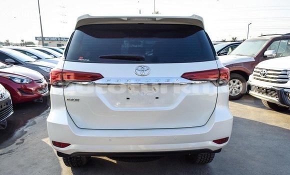 Buy Import Toyota Fortuner White Car in Import - Dubai in Ahal Buy Import Toyota Fortuner White Car in Import - Dubai in Ahal