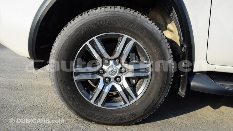 Big with watermark toyota fortuner ahal import dubai 1552