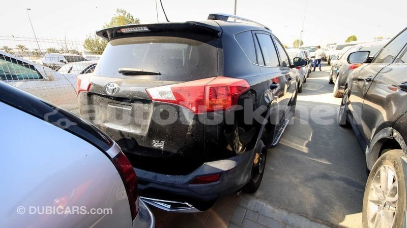 Big with watermark toyota 4runner ahal import dubai 1561