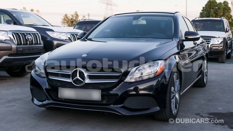 Big with watermark mercedes benz 190 ahal import dubai 1576