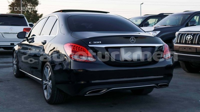 Big with watermark mercedes benz 190 ahal import dubai 1576