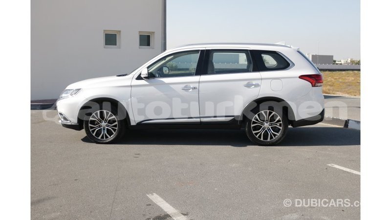 Big with watermark mitsubishi outlander ahal import dubai 1577