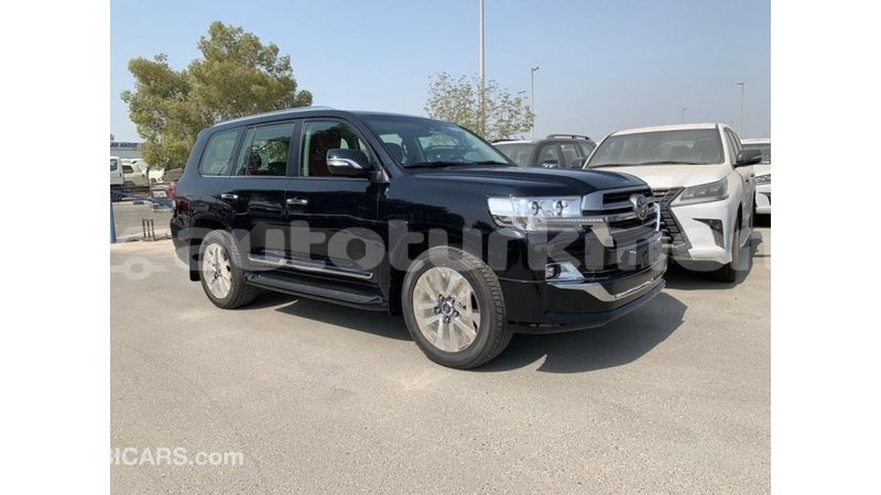 Big with watermark toyota land cruiser ahal import dubai 1581