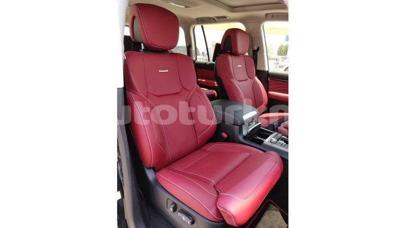Big with watermark toyota land cruiser ahal import dubai 1581