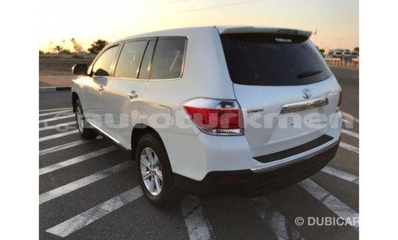 Buy Import Toyota Highlander White Car in Import - Dubai in Ahal Buy Import Toyota Highlander White Car in Import - Dubai in Ahal