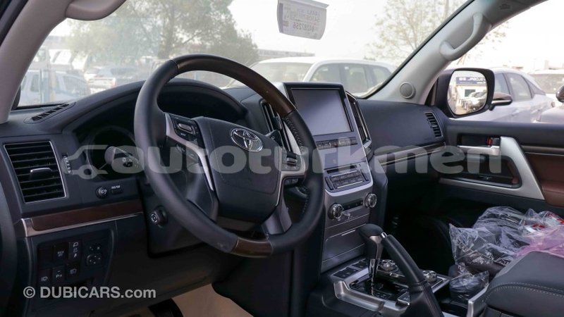 Big with watermark toyota land cruiser ahal import dubai 1590