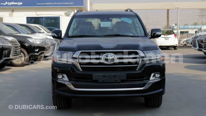 Big with watermark toyota land cruiser ahal import dubai 1593