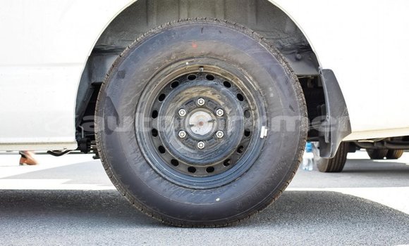 Buy Import Toyota Hiace White Car in Import - Dubai in Ahal Buy Import Toyota Hiace White Car in Import - Dubai in Ahal