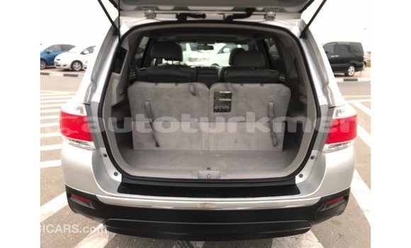Buy Import Toyota Highlander Other Car in Import - Dubai in Ahal Buy Import Toyota Highlander Other Car in Import - Dubai in Ahal
