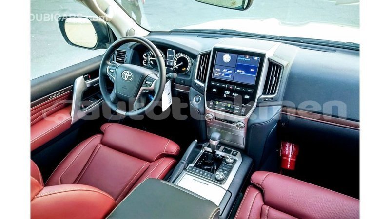 Big with watermark toyota land cruiser ahal import dubai 1615