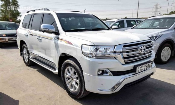 Buy Import Toyota Land Cruiser White Car in Import - Dubai in Ahal Buy Import Toyota Land Cruiser White Car in Import - Dubai in Ahal