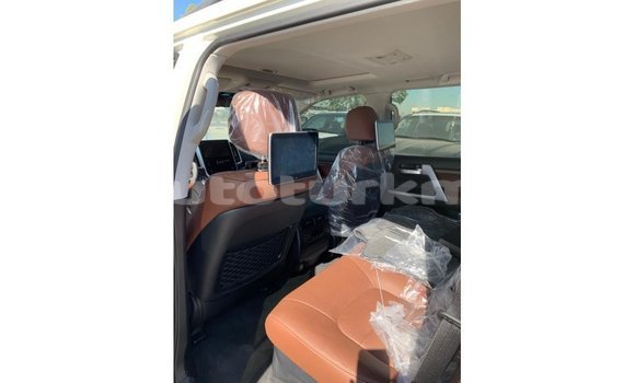 Buy Import Toyota Land Cruiser White Car in Import - Dubai in Ahal Buy Import Toyota Land Cruiser White Car in Import - Dubai in Ahal