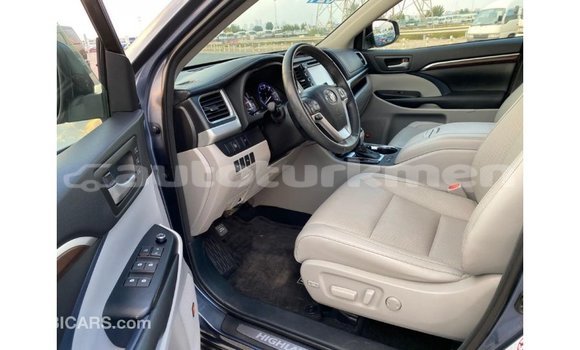 Buy Import Toyota Highlander Blue Car in Import - Dubai in Ahal Buy Import Toyota Highlander Blue Car in Import - Dubai in Ahal