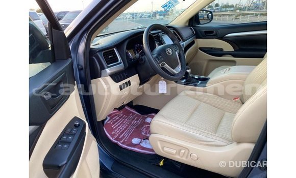 Buy Import Toyota Highlander Blue Car in Import - Dubai in Ahal Buy Import Toyota Highlander Blue Car in Import - Dubai in Ahal