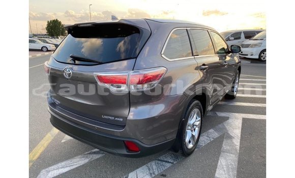 Buy Import Toyota Highlander Other Car in Import - Dubai in Ahal Buy Import Toyota Highlander Other Car in Import - Dubai in Ahal