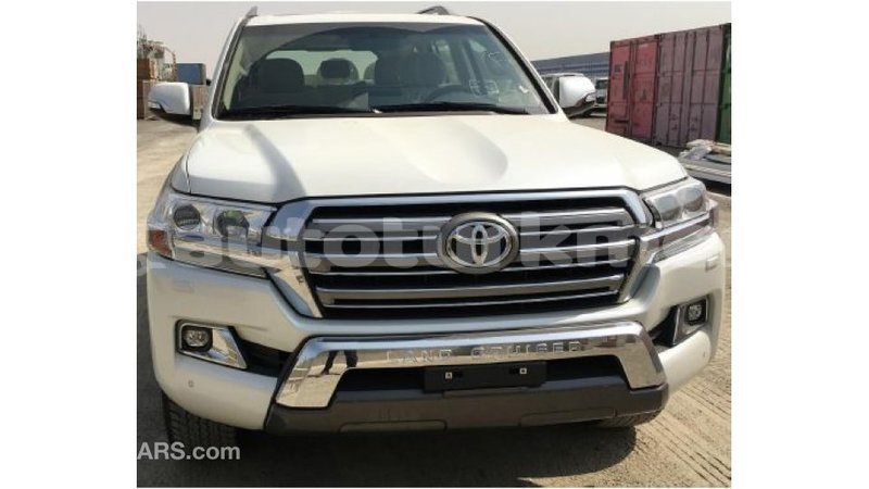 Big with watermark toyota land cruiser ahal import dubai 1660