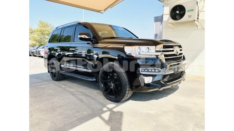 Big with watermark toyota land cruiser ahal import dubai 1661