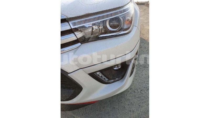 Big with watermark toyota hilux ahal import dubai 1668