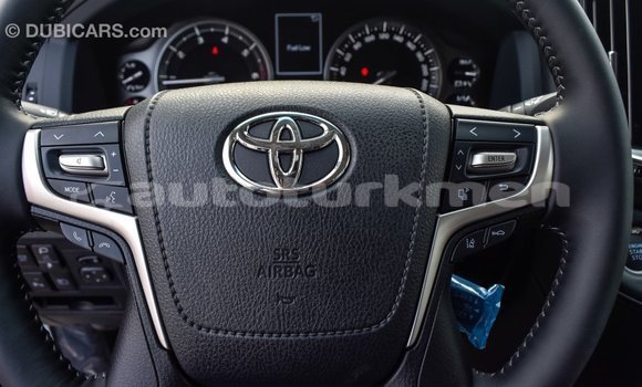 Buy Import Toyota Land Cruiser White Car in Import - Dubai in Ahal Buy Import Toyota Land Cruiser White Car in Import - Dubai in Ahal