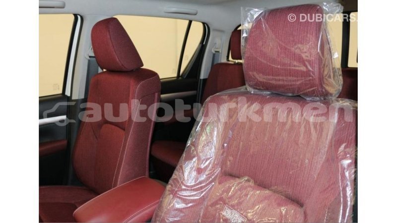 Big with watermark toyota hilux ahal import dubai 1671