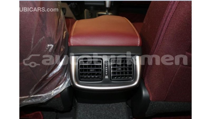 Big with watermark toyota hilux ahal import dubai 1671