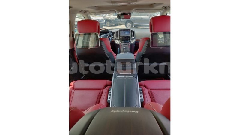 Big with watermark toyota land cruiser ahal import dubai 1691