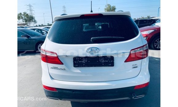 Buy Import Hyundai Santa Fe White Car in Import - Dubai in Ahal Buy Import Hyundai Santa Fe White Car in Import - Dubai in Ahal