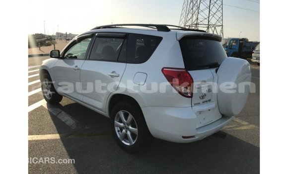 Buy Import Toyota 4Runner White Car in Import - Dubai in Ahal Buy Import Toyota 4Runner White Car in Import - Dubai in Ahal