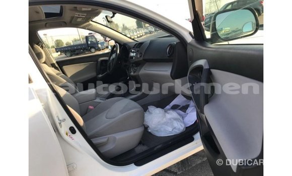 Buy Import Toyota 4Runner White Car in Import - Dubai in Ahal Buy Import Toyota 4Runner White Car in Import - Dubai in Ahal