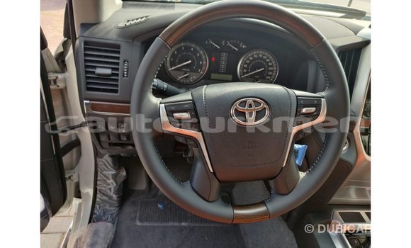 Buy Import Toyota Land Cruiser White Car in Import - Dubai in Ahal Buy Import Toyota Land Cruiser White Car in Import - Dubai in Ahal
