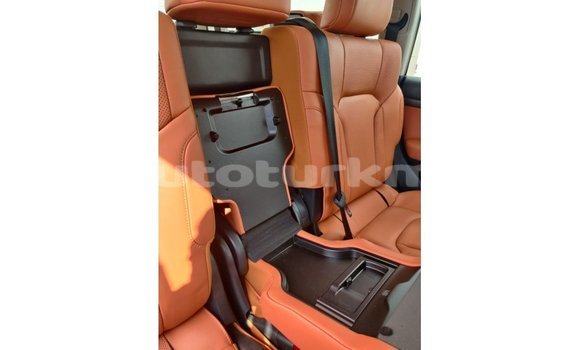 Buy Import Toyota Land Cruiser White Car in Import - Dubai in Ahal Buy Import Toyota Land Cruiser White Car in Import - Dubai in Ahal