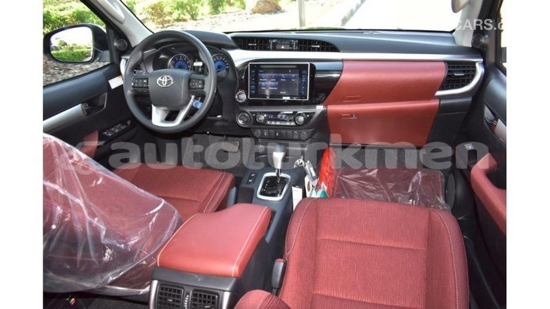 Big with watermark toyota hilux ahal import dubai 1712