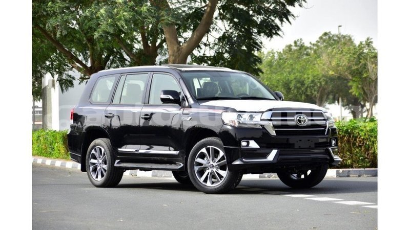 Big with watermark toyota land cruiser ahal import dubai 1714