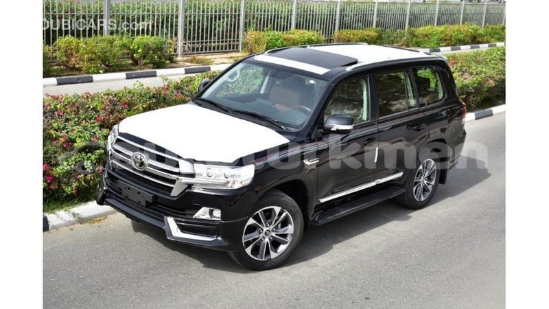 Big with watermark toyota land cruiser ahal import dubai 1714