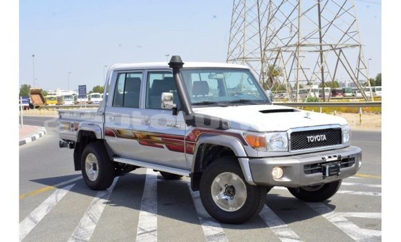 Buy Import Toyota Land Cruiser Other Car in Import - Dubai in Ahal Buy Import Toyota Land Cruiser Other Car in Import - Dubai in Ahal