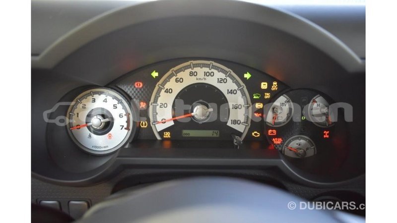 Big with watermark toyota fj cruiser ahal import dubai 1716