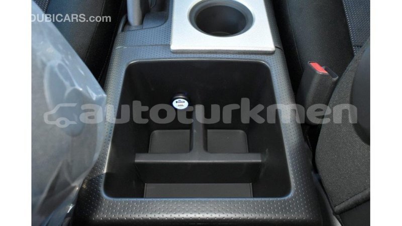 Big with watermark toyota fj cruiser ahal import dubai 1716