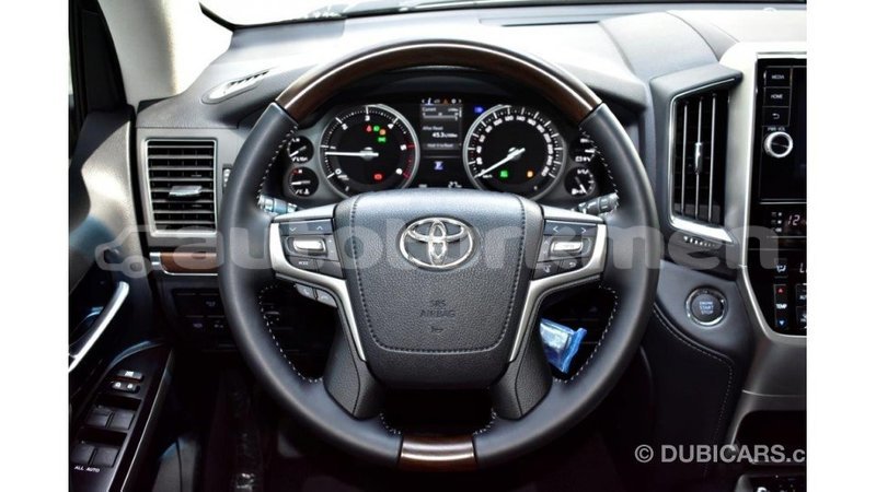 Big with watermark toyota land cruiser ahal import dubai 1717