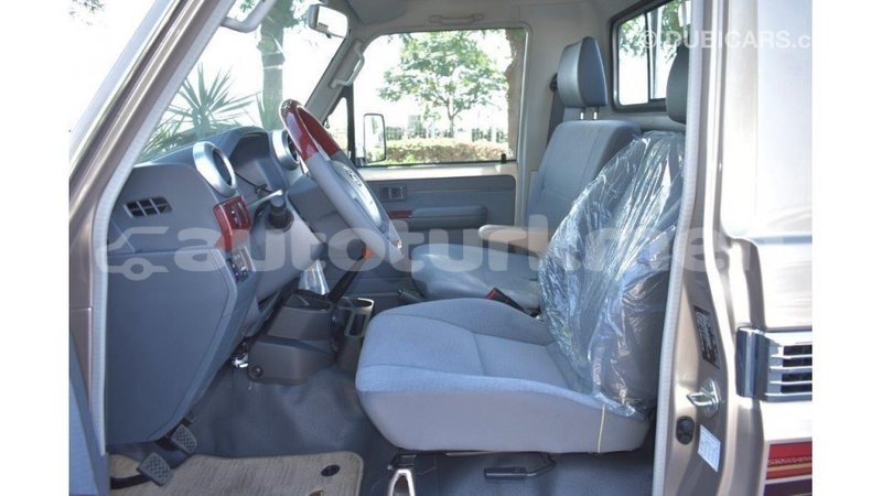 Big with watermark toyota land cruiser ahal import dubai 1718