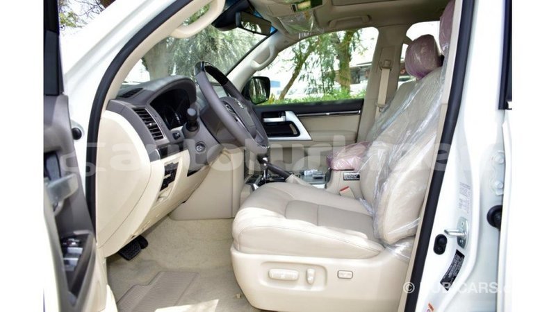 Big with watermark toyota land cruiser ahal import dubai 1721